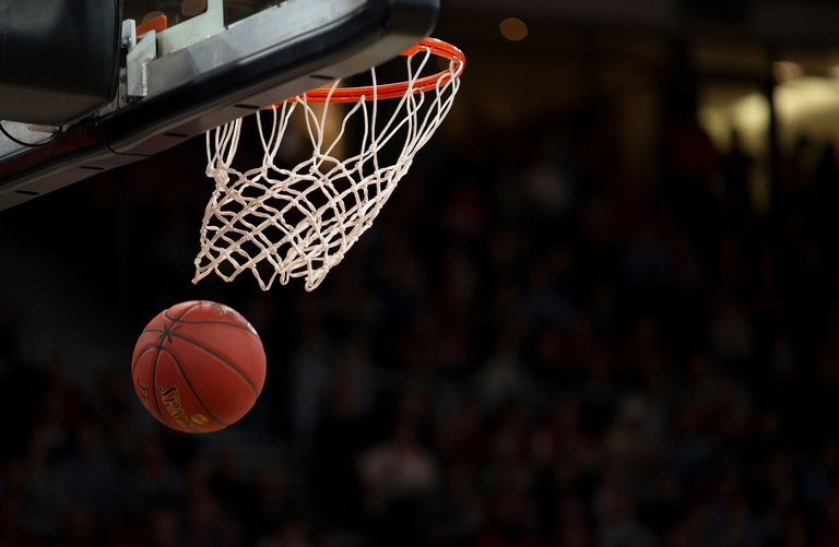 Basketball.jpg