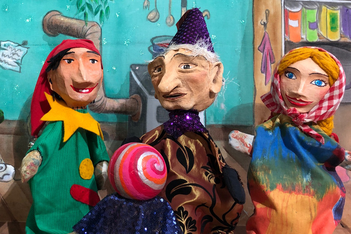 drei Puppen